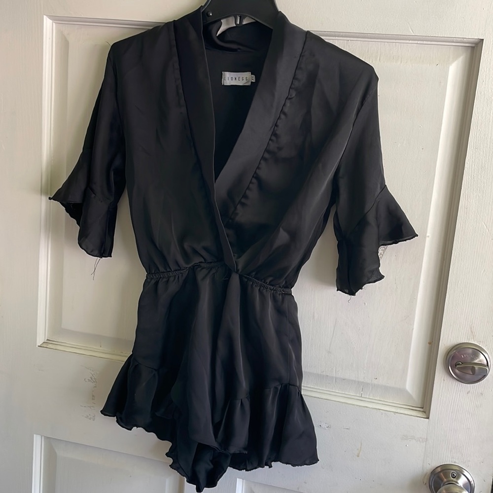 LIONESS BLACK ROMPER - Picture 2 of 8